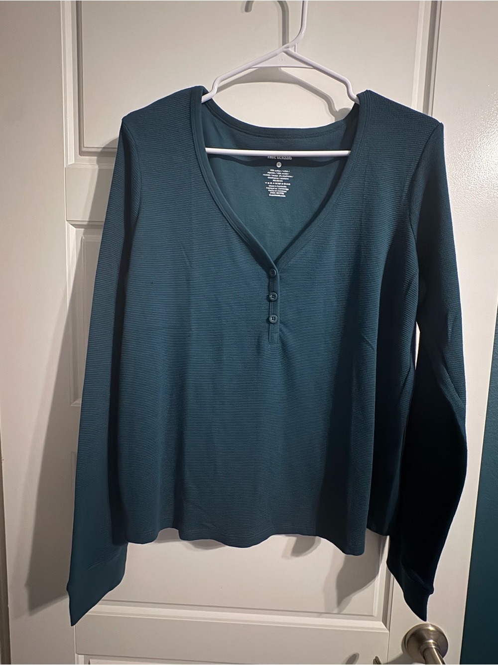 True Classic Women’s Teal Long-Sleeve Henley Top